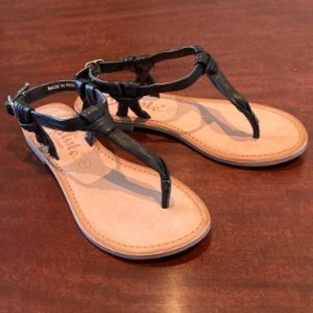 Callisto of California Black Sandals